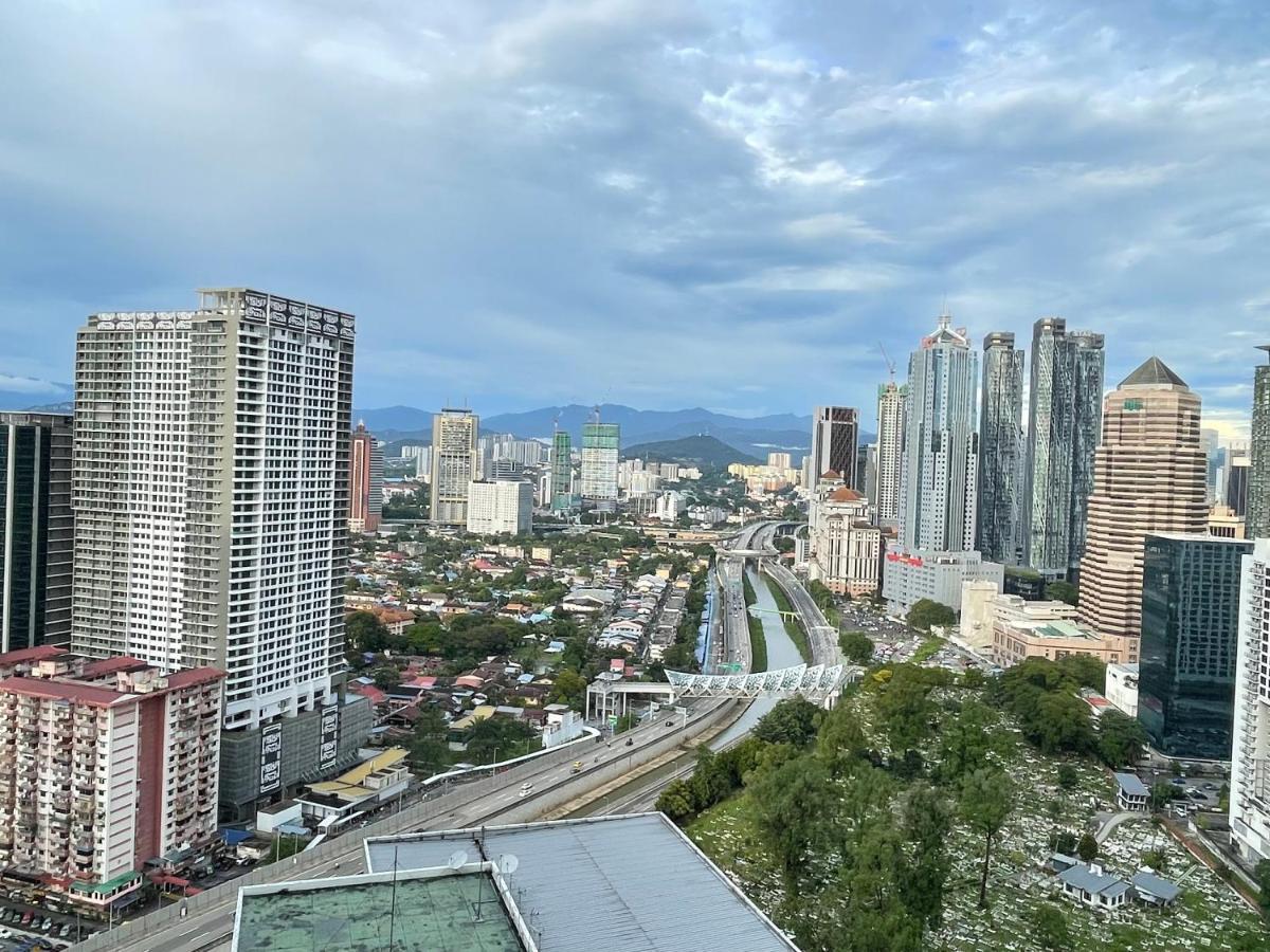Kuala Lumpur Cherry Suites At Mercu Summer Suites Klcc Zewnętrze zdjęcie