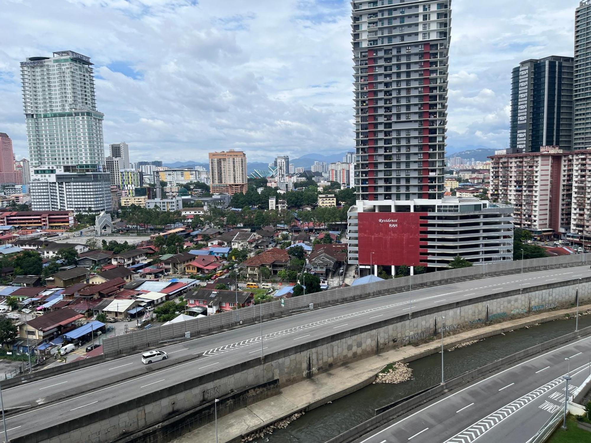 Kuala Lumpur Cherry Suites At Mercu Summer Suites Klcc Zewnętrze zdjęcie